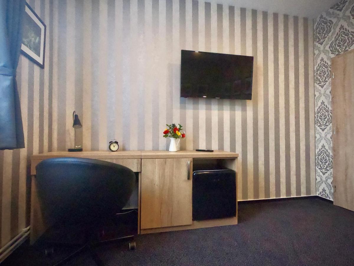Restaurace Stara Lipa Hotel Česká Lípa Kültér fotó