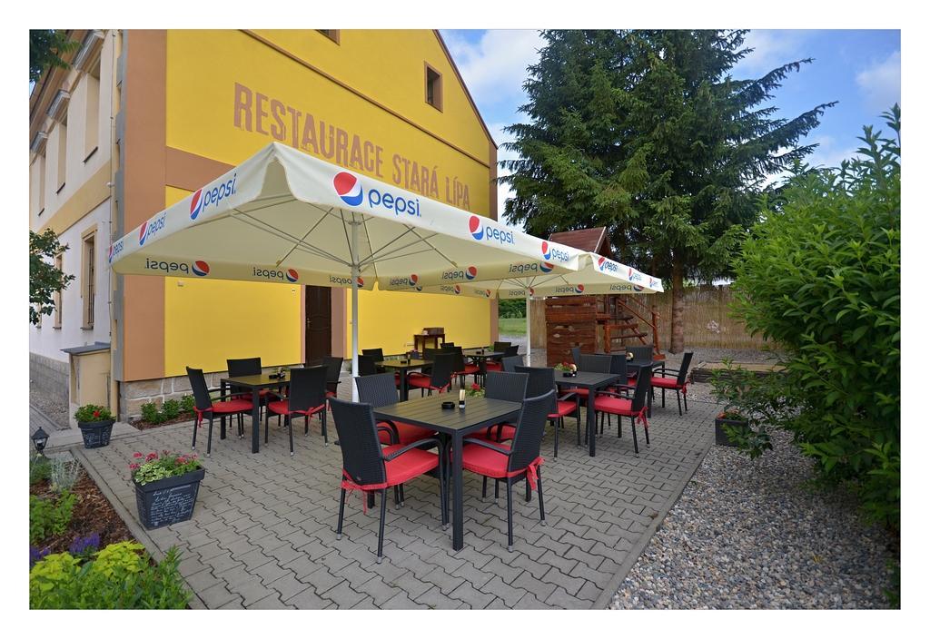 Restaurace Stara Lipa Hotel Česká Lípa Kültér fotó